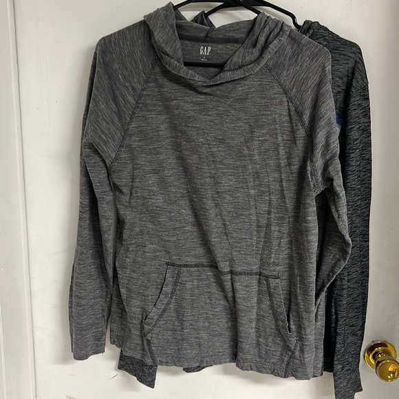 2 t- shirt material hoodies - Picture 2 of 4